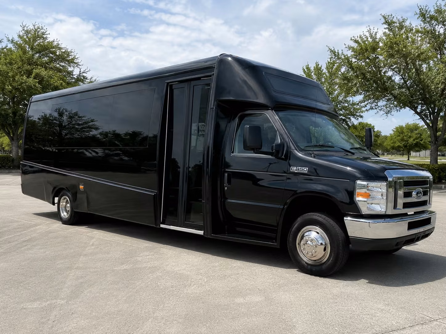 20 passenger minibus