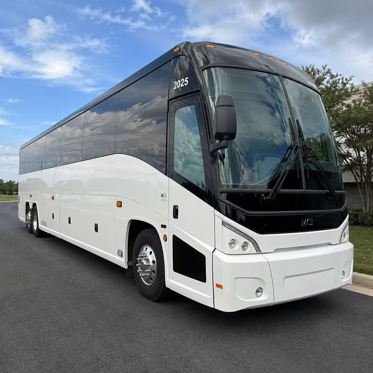 book corporate event transportation in glendale or any city nearby