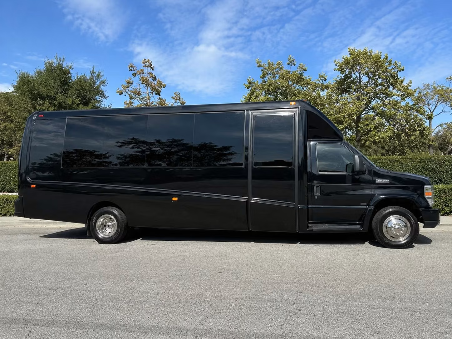 glendale school trip bus rentals