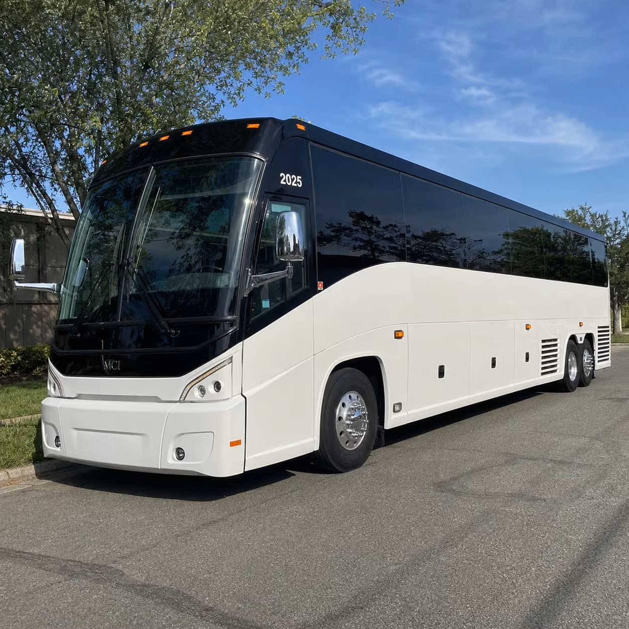 sunday service shuttle buses for glendale congregations