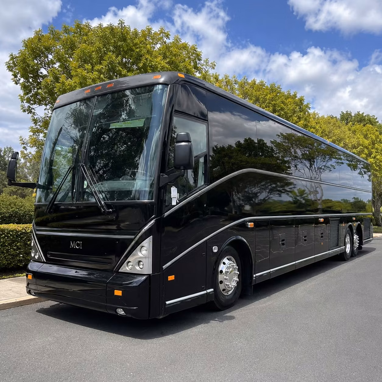 wedding shuttle bus rentals for glendale ceremonies and receptions
